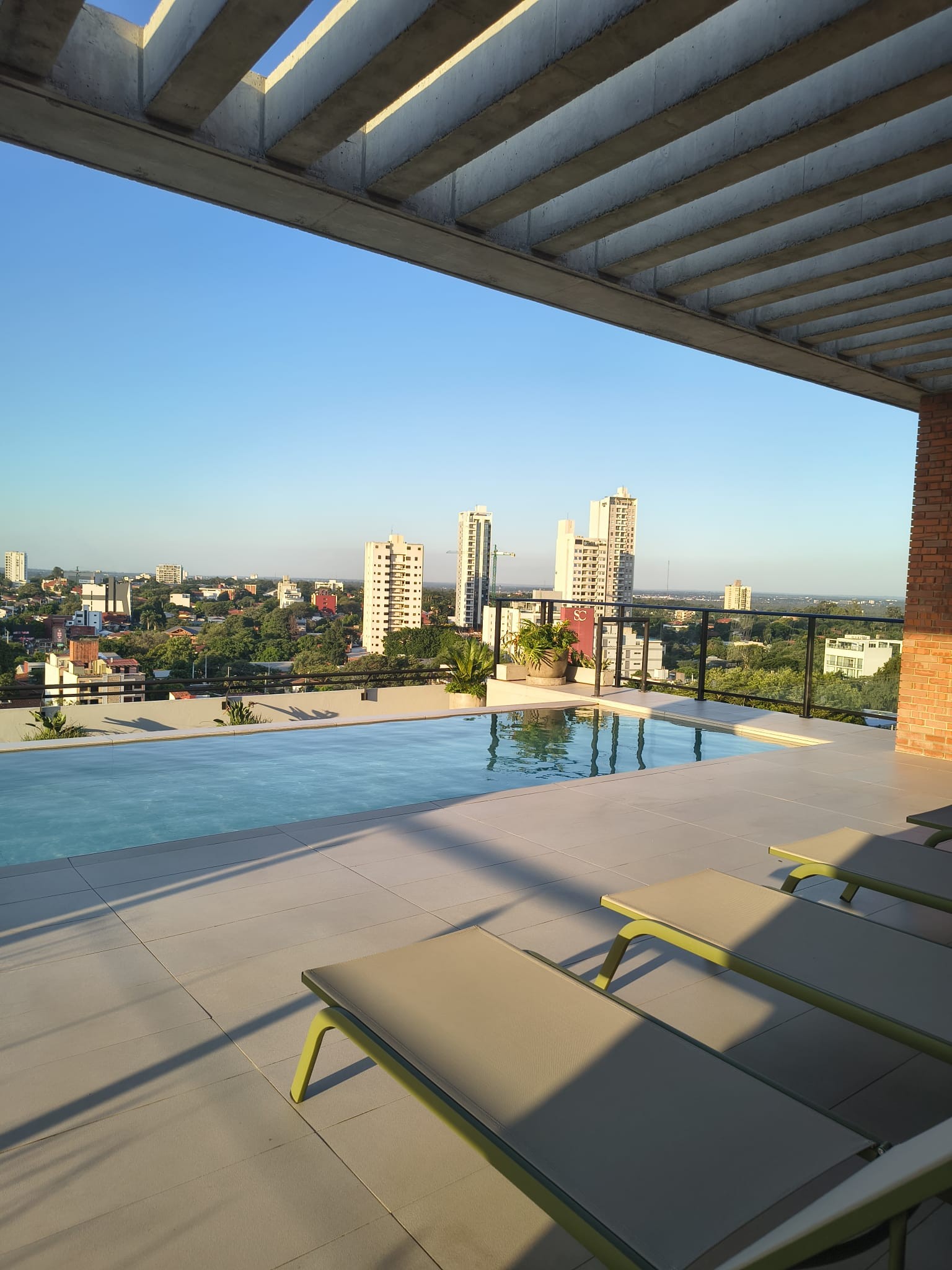 EN EDIFICIO PREMIUM, A ESTRENAR, DEPARTAMENTO  DE 1 DORMITORIO, AMOBLADO, CON HERMOSA VISTA — foto 3
