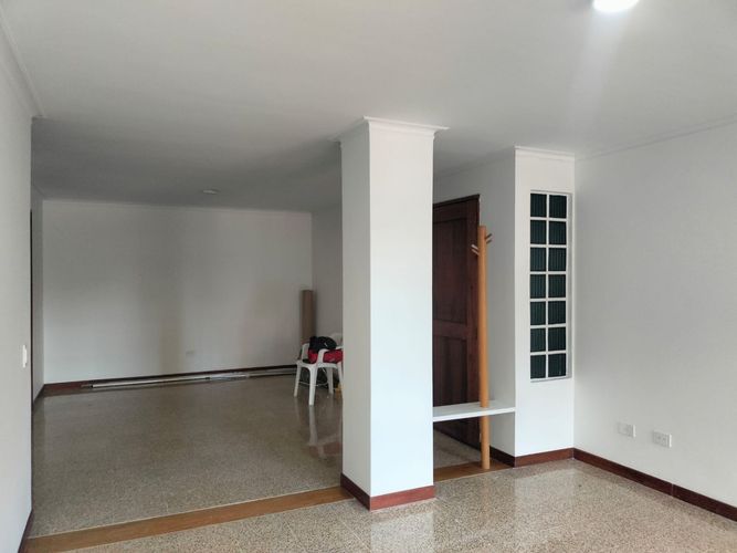 Apartamento de 3 alcobas en arriendo en El Poblado, Medellín, 128 m² · foto 15 de 18