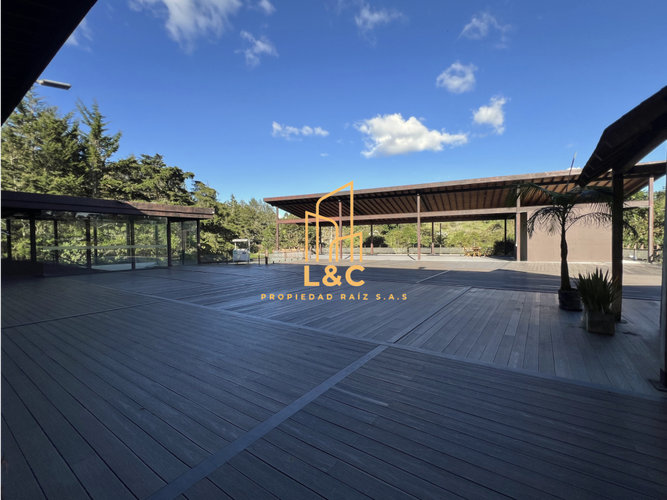Lote en venta en Pantanillo, El Retiro, 3252 m² · foto 3 de 17