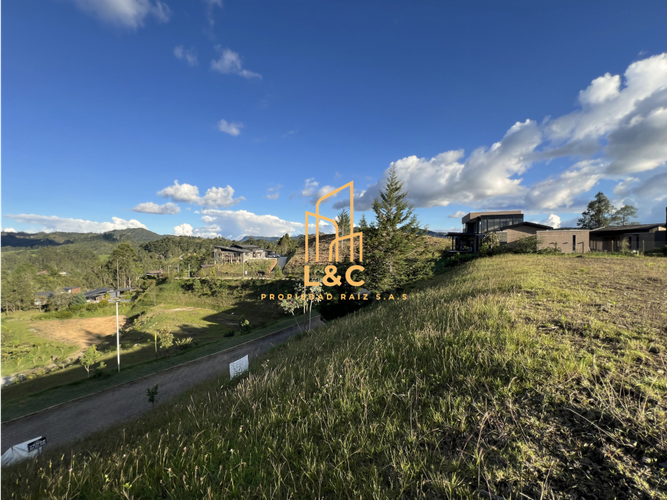Lote en venta en Pantanillo, El Retiro, 3252 m² · foto 9 de 17