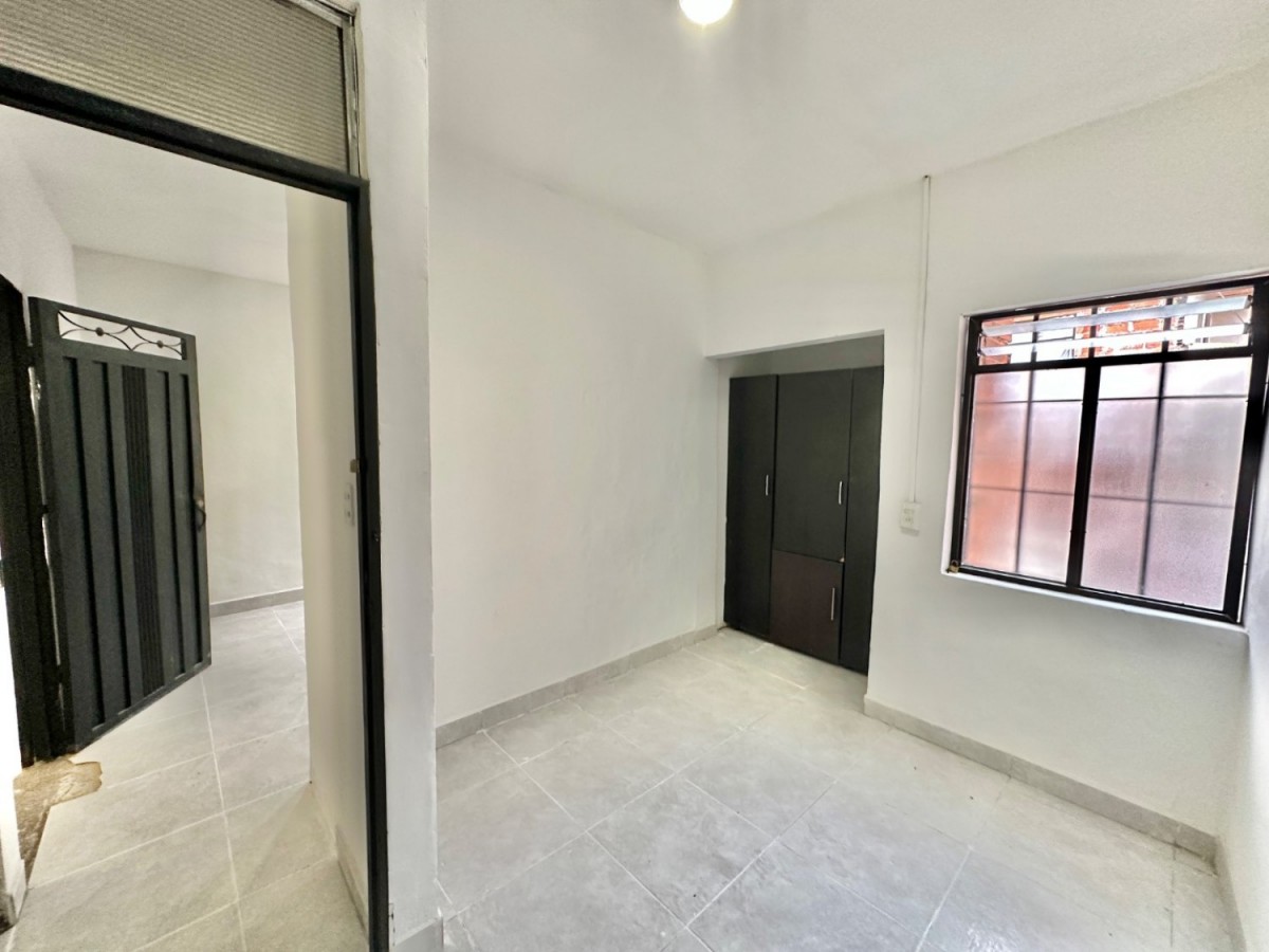 Apartamento en venta en Jardin Botanico, Medellín · foto 17 de 24