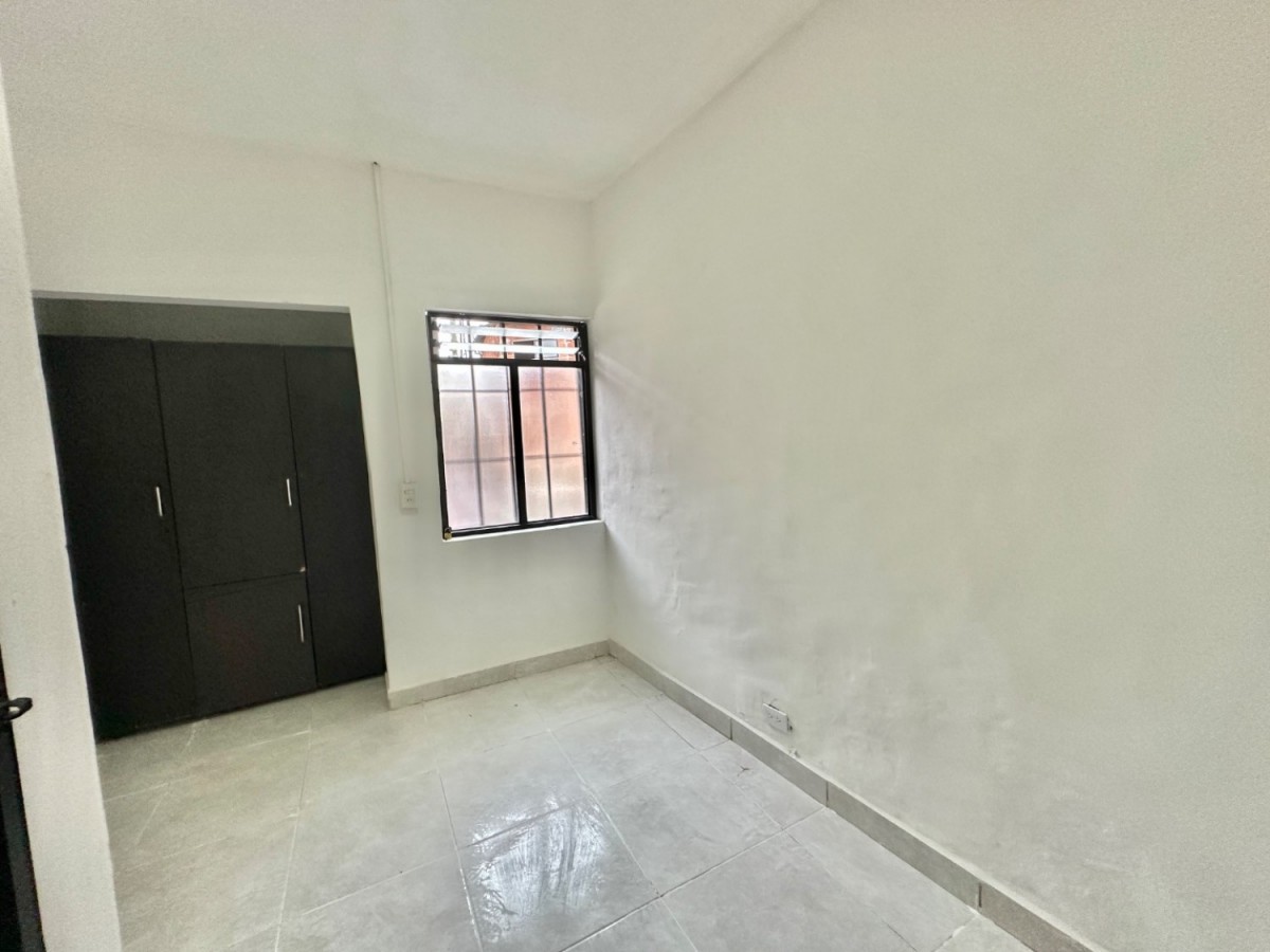 Apartamento en venta en Jardin Botanico, Medellín · foto 19 de 24