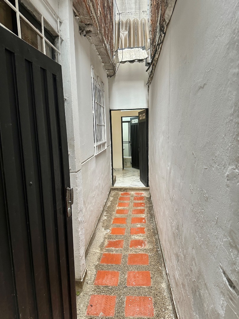 Apartamento en venta en Jardin Botanico, Medellín · foto 21 de 24