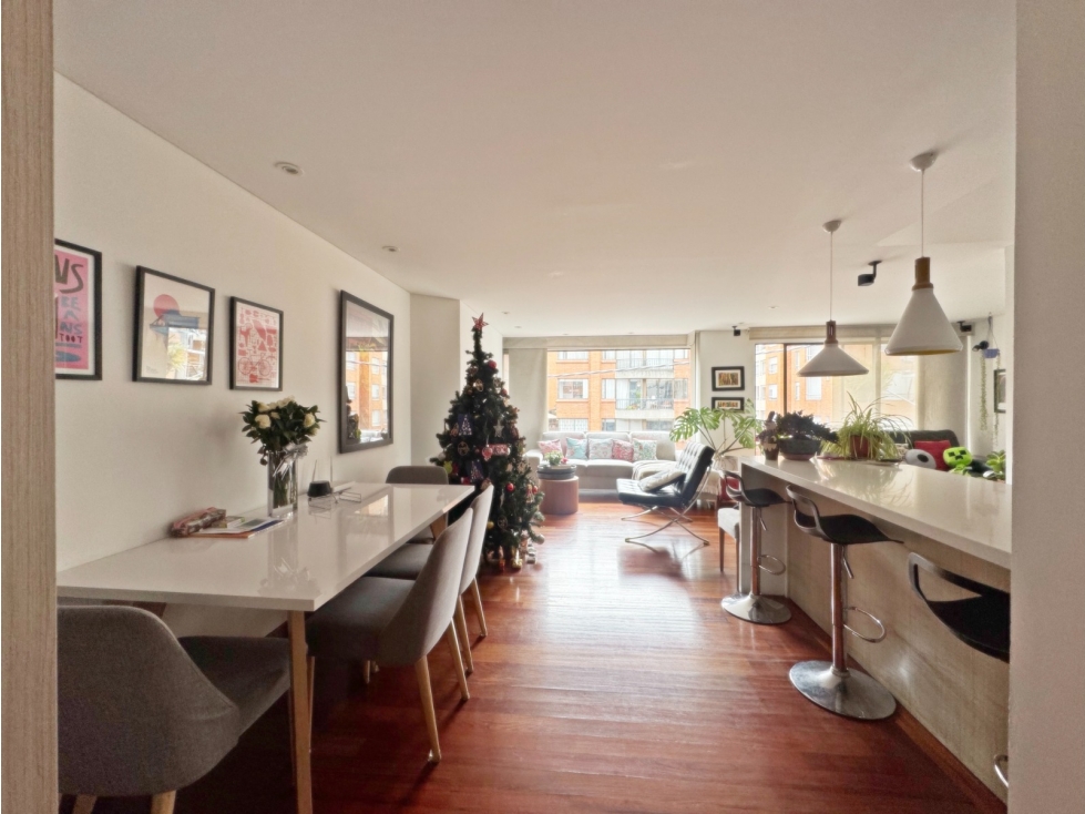 Apartamento en venta en Chico Norte, Bogotá · foto 2 de 16
