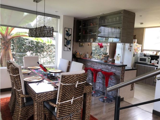 Casa de 3 alcobas en venta en Chuntame, Cajicá, 182 m² · foto 12 de 24