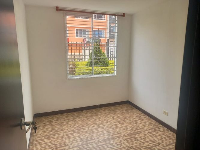 Apartamento de 3 alcobas en venta en Bosa La Paz, Bogotá, 52 m² · foto 8 de 24