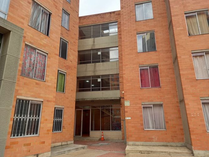 Apartamento de 3 alcobas en venta en Bosa La Paz, Bogotá, 52 m² · foto 21 de 24