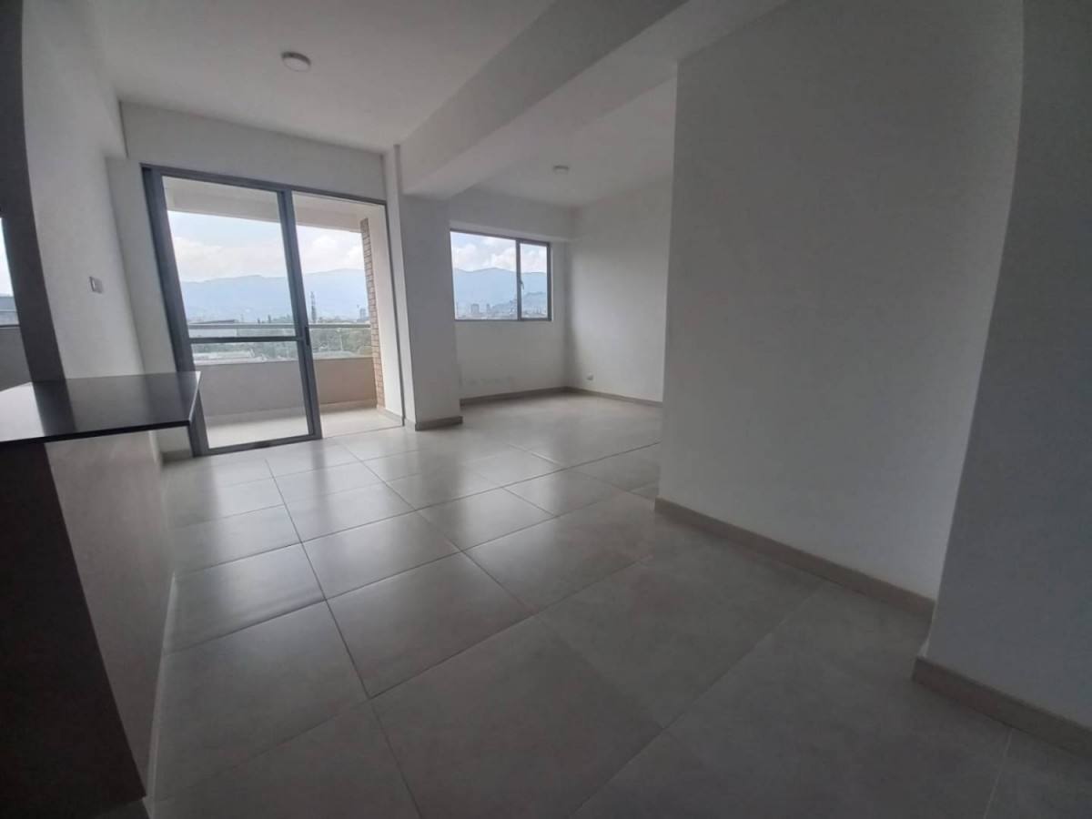 Apartamento en arriendo en Loma Del Esmeraldal, Envigado · foto 6 de 12