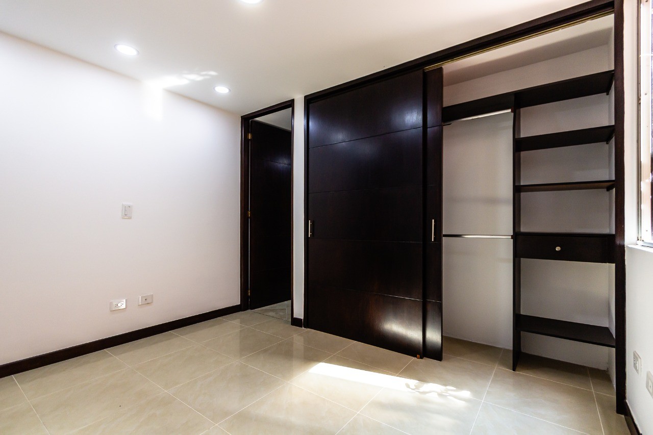 Apartamento en arriendo en Laureles, Medellín · foto 15 de 17