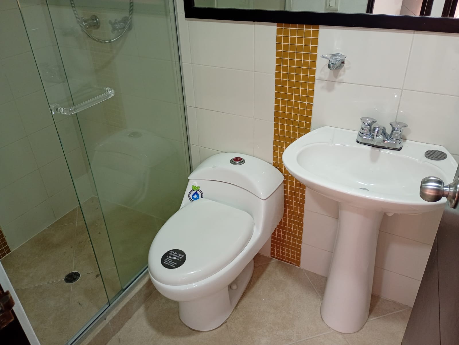 Apartamento en arriendo en Laureles, Medellín · foto 13 de 17