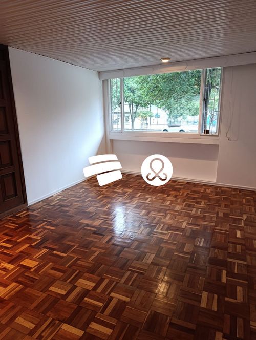 Apartamento de 3 alcobas en venta en Chicó Navarra, Bogotá, 291 m² · foto 4 de 10