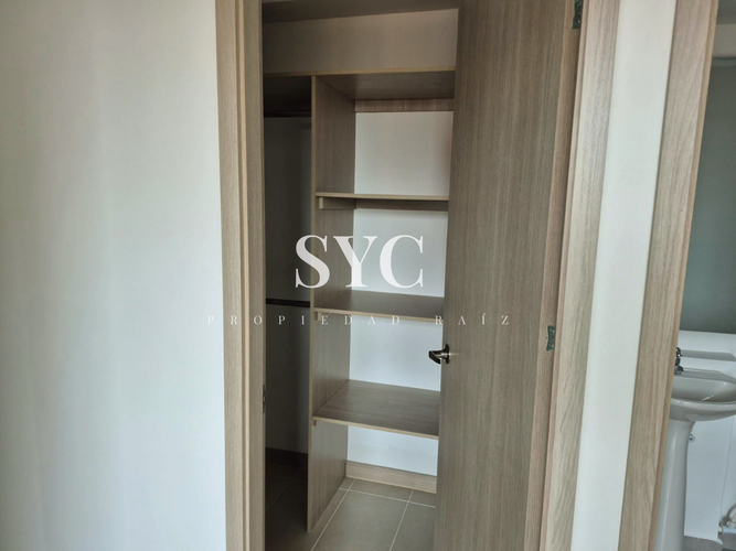 Apartamento de 3 alcobas en venta en Ub. Ojo De Agua, Rionegro, 66 m² · foto 11 de 19