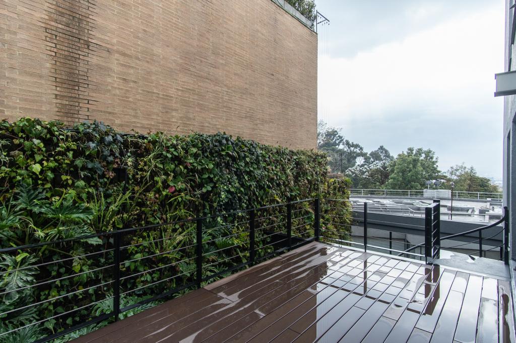 Apartamento en venta en El Refugio, Bogotá · foto 5 de 23