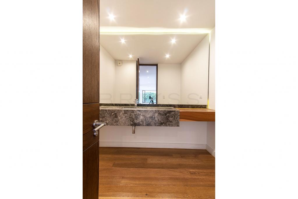 Apartamento en venta en El Refugio, Bogotá · foto 10 de 23