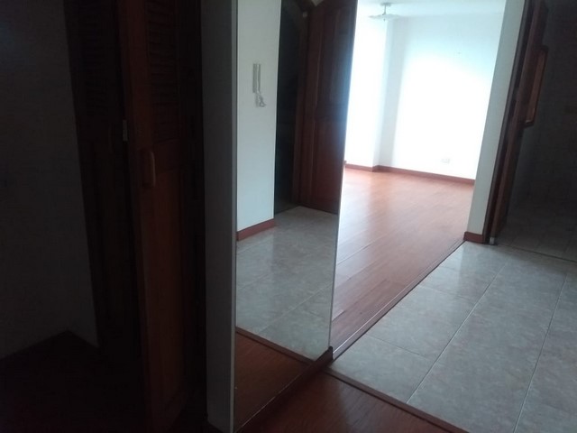 Apartamento en venta en Galerias, Bogotá · foto 7 de 21