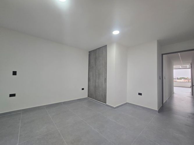 Apartamento de 3 alcobas en arriendo en Belén, Medellín, 110 m² · foto 12 de 17