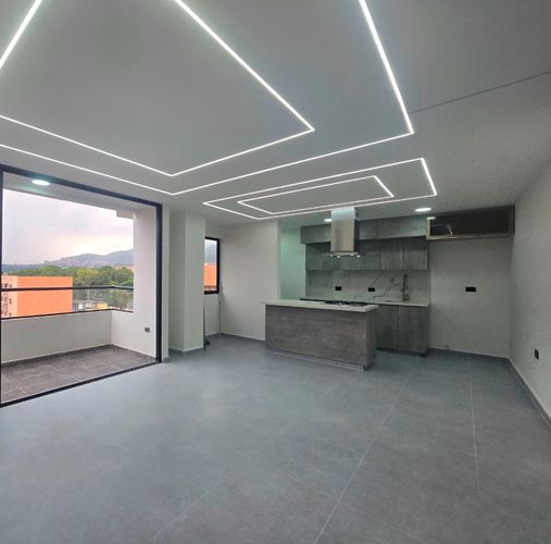 Apartamento de 3 alcobas en arriendo en Belén, Medellín, 110 m² · foto 2 de 17