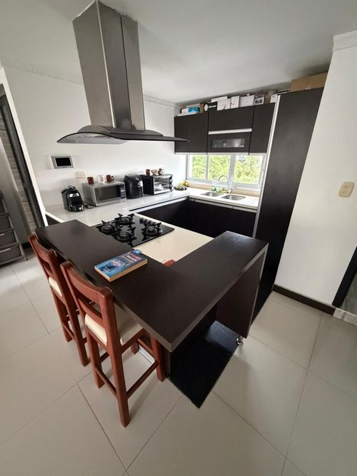 Apartamento de 2 alcobas en venta en San Cancio, Manizales, 90 m² · foto 7 de 14