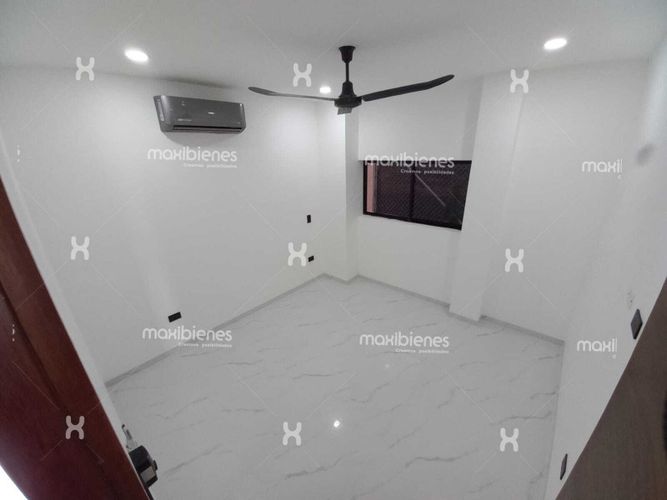 Casa de 4 alcobas en venta en El Salvador, Apartado, 240 m² · foto 10 de 24