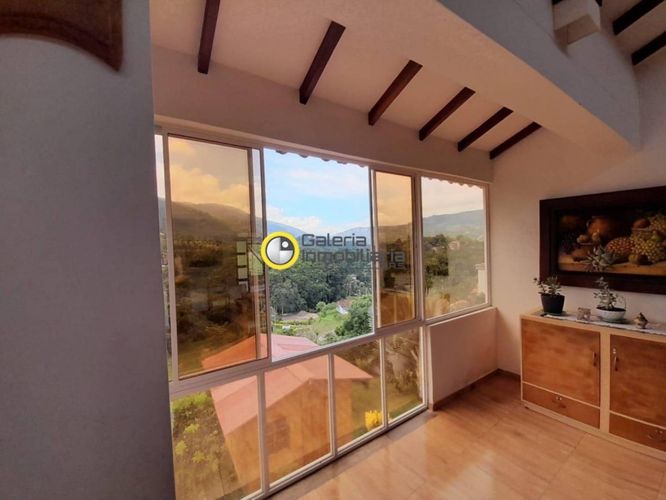 Casa de 5 alcobas en venta en Ruitoque, Piedecuesta, 260 m² · foto 5 de 15