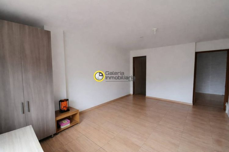 Casa de 5 alcobas en venta en Ruitoque, Piedecuesta, 260 m² · foto 8 de 15