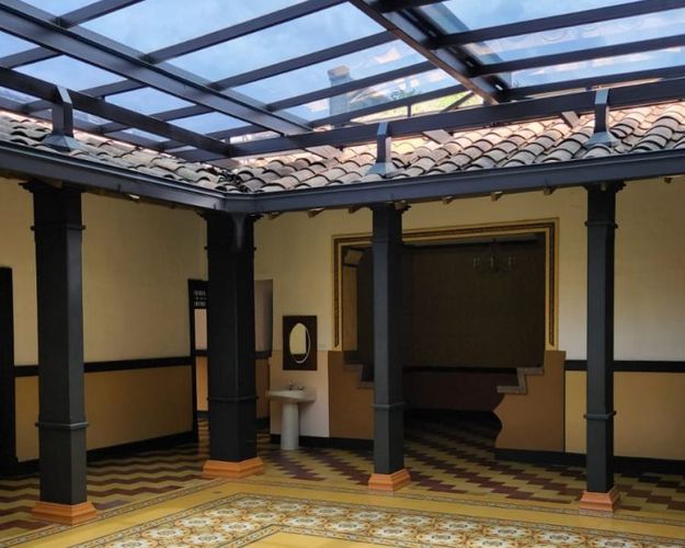 Casa de 5 alcobas en arriendo en Mugá, Envigado, 400 m² · foto 13 de 16