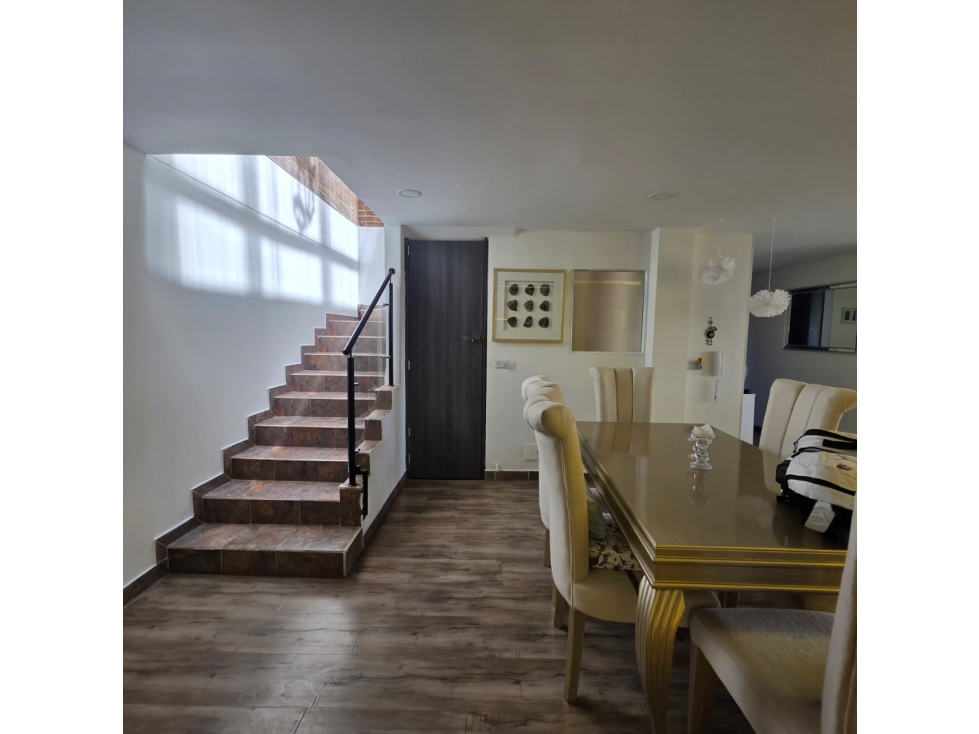 Apartamento en venta en Cedritos, Bogotá · foto 6 de 19