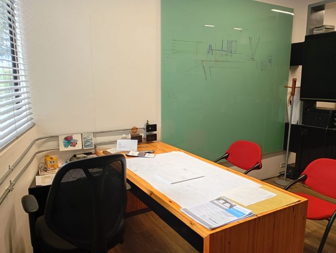 Oficina en arriendo en Laureles, Medellín, 25 m² · foto 4 de 10