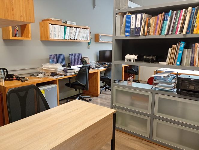 Oficina en arriendo en Laureles, Medellín, 25 m² · foto 9 de 10