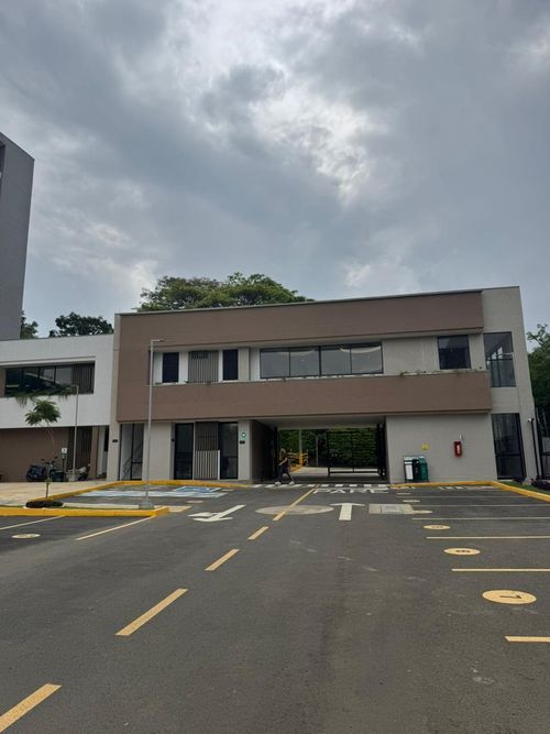 Apartaestudio en venta en Pance, Cali, 29 m² · foto 23 de 24