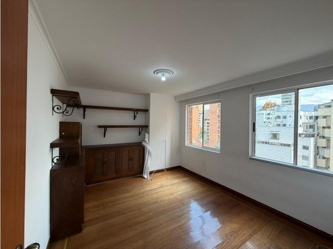 Apartamento en venta en Laureles, Medellín · foto 13 de 24