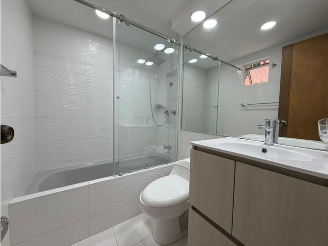 Apartamento en venta en Laureles, Medellín · foto 14 de 24