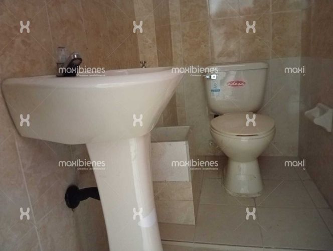 Casa de 5 alcobas en arriendo en Ortiz, Apartado, 100 m² · foto 13 de 13