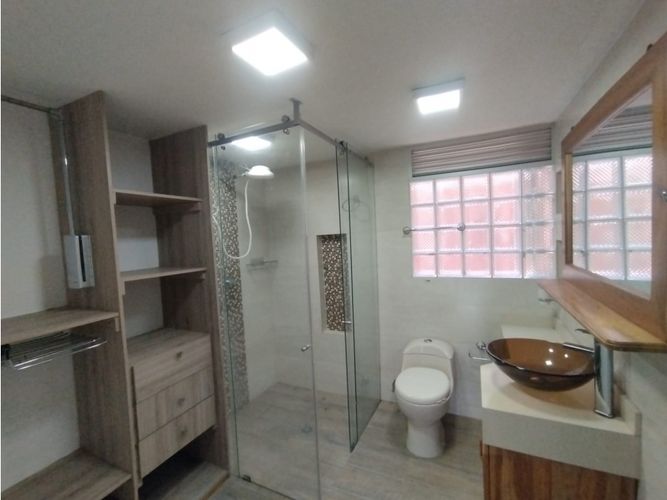 Casa de 5 alcobas en venta en Potrerito, Bello, 41 m² · foto 24 de 24