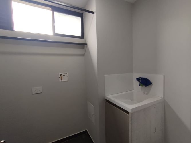 Apartamento de 3 alcobas en arriendo en El Poblado, Medellín, 148 m² · foto 12 de 20