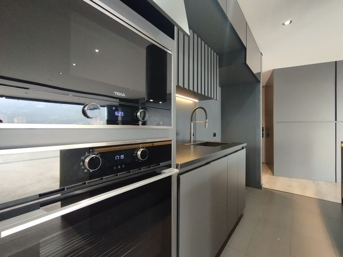 Apartamento de 3 alcobas en arriendo en El Poblado, Medellín, 148 m² · foto 13 de 20