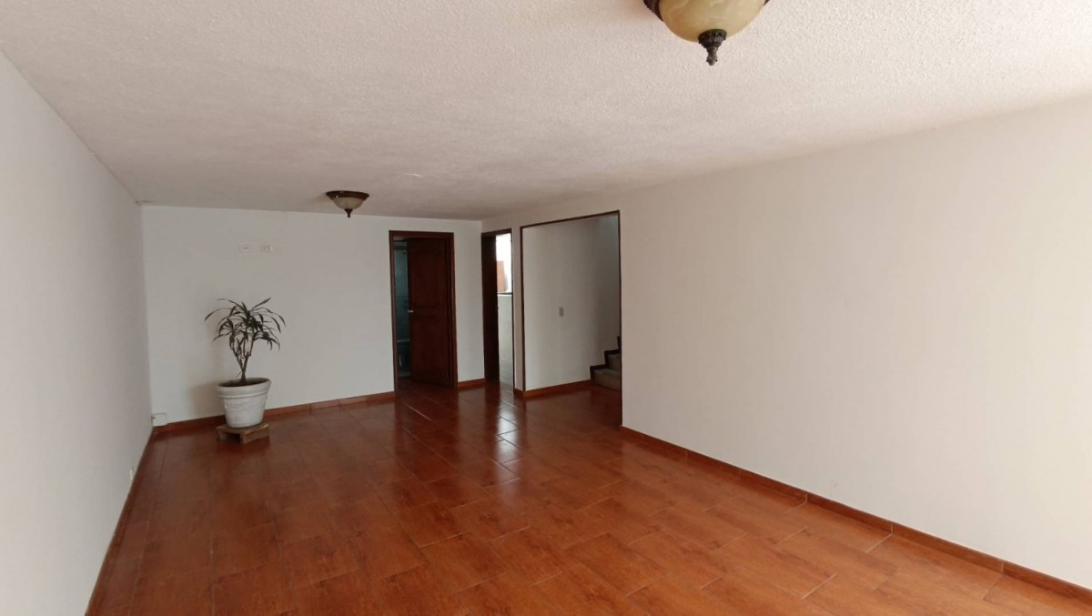 Casa en venta en Los Andes, Bogotá · foto 14 de 24