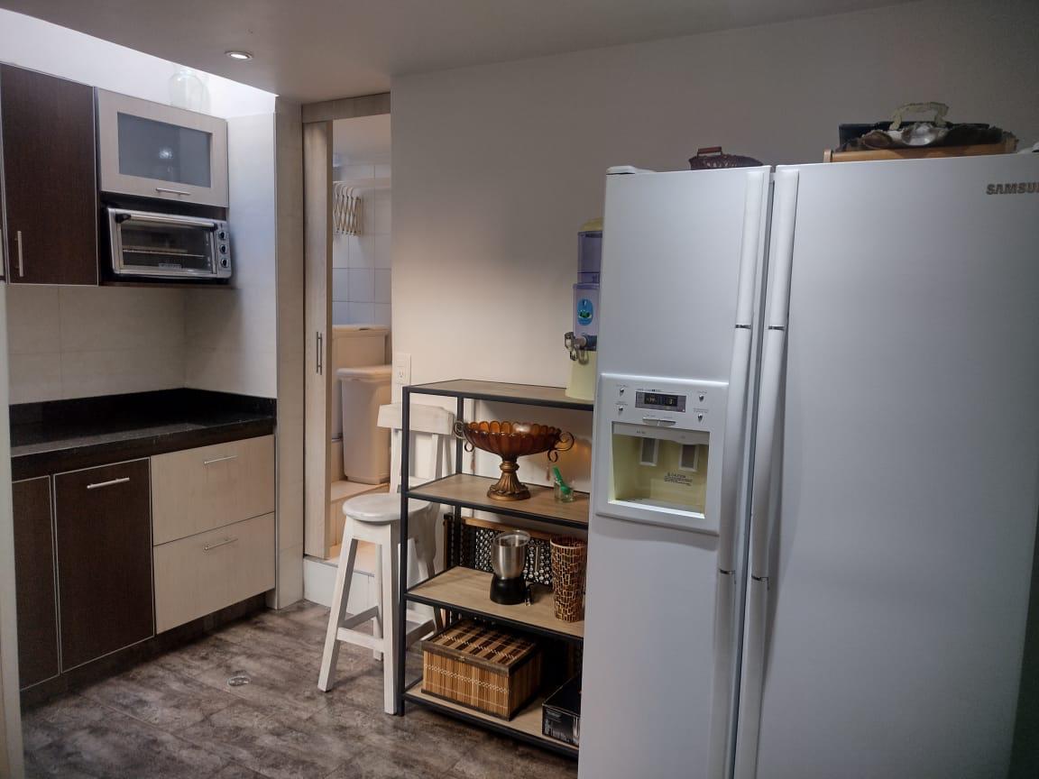 Casa en venta en Chicó Navarra, Bogotá · foto 9 de 10