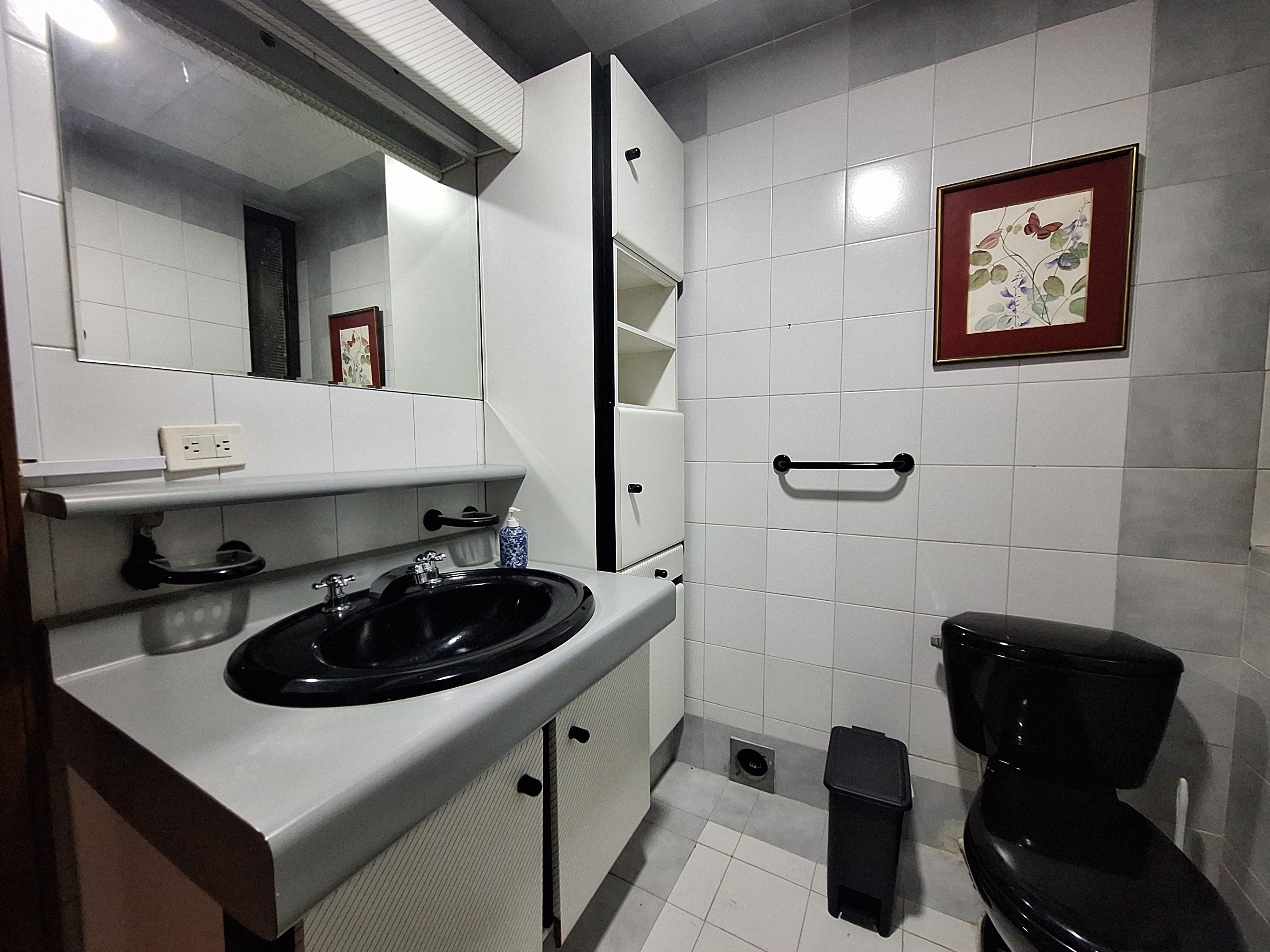 Apartamento en venta en Santa Barbara, Bogotá · foto 18 de 24