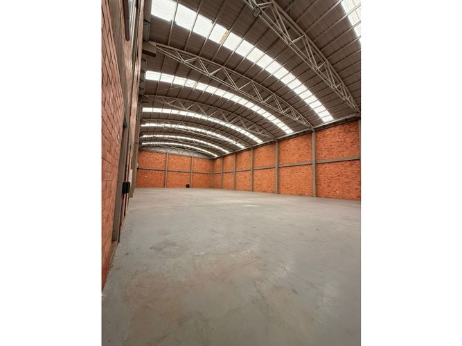 Bodega en venta en Centro, Zipaquirá, 1552 m² · foto 9 de 20