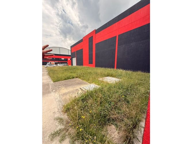 Bodega en venta en Centro, Zipaquirá, 1552 m² · foto 13 de 20