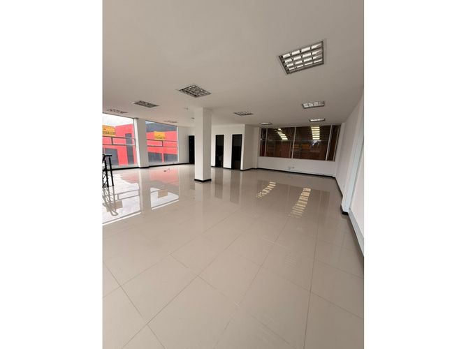 Bodega en arriendo en Vereda Portachuelo, Zipaquirá, 1552 m² · foto 4 de 20