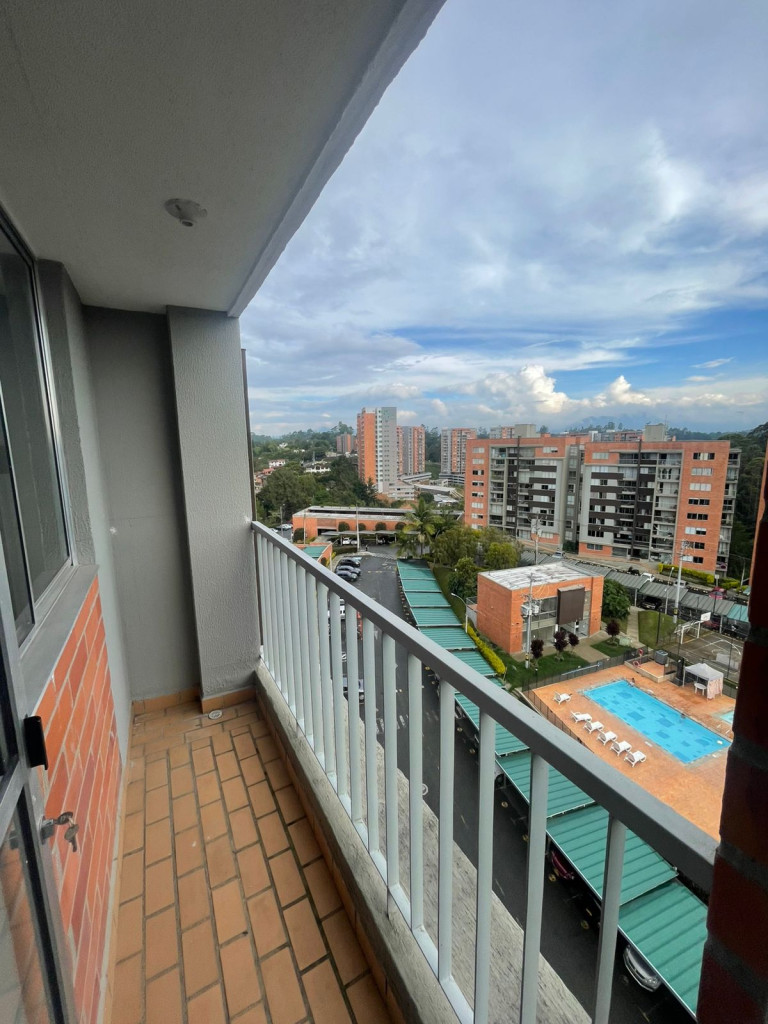 Apartamento en arriendo en Santa Ana, Rionegro · foto 2 de 13