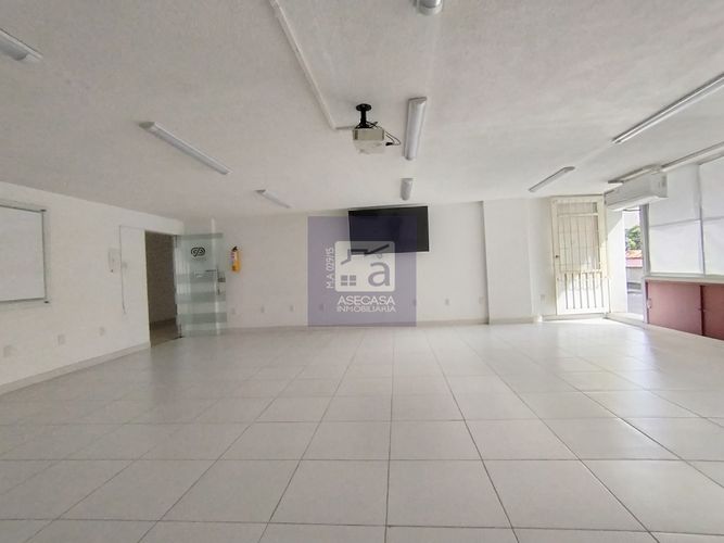 Oficina en arriendo en Centro, Bucaramanga, 58 m² · foto 2 de 5