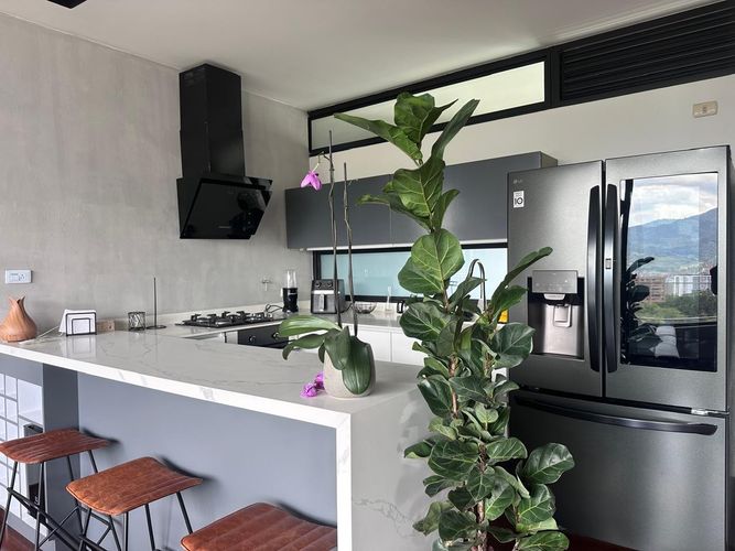 Apartamento de 1 alcoba en arriendo en El Poblado, Medellín, 72 m² · foto 9 de 13