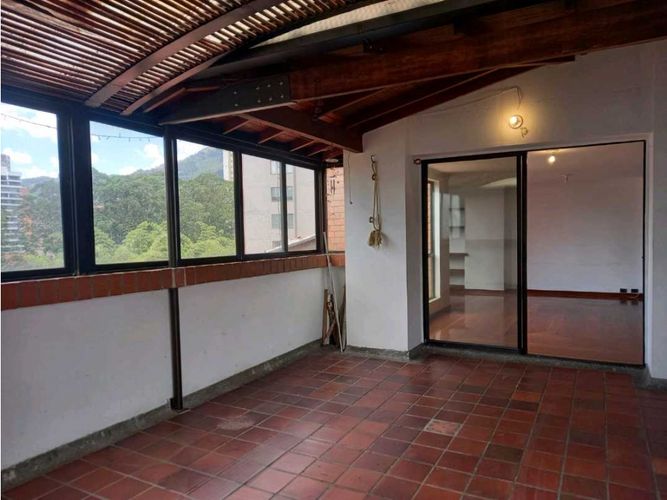 Apartamento de 2 alcobas en arriendo en Milla De Oro, Medellín, 183 m² · foto 17 de 22