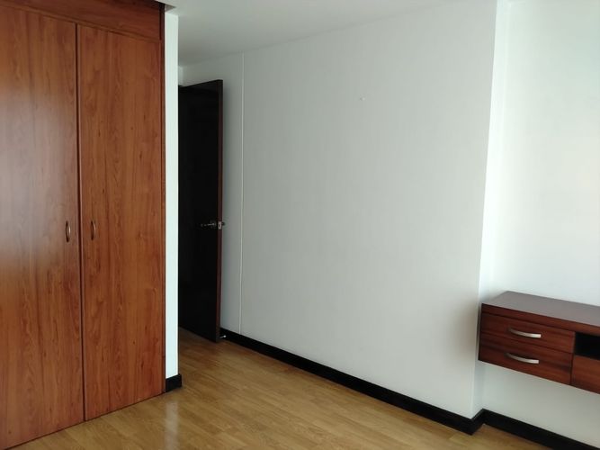 Apartamento de 3 alcobas en arriendo en El Poblado, Medellín, 124 m² · foto 6 de 17