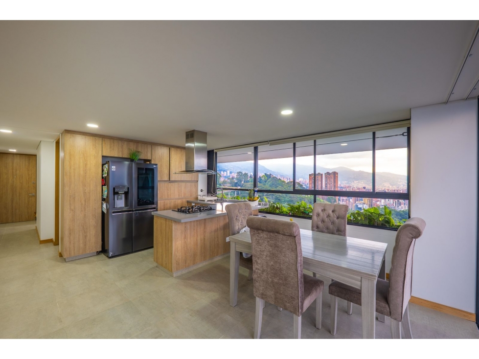 Apartment for sale in El Poblado, Medellín 4