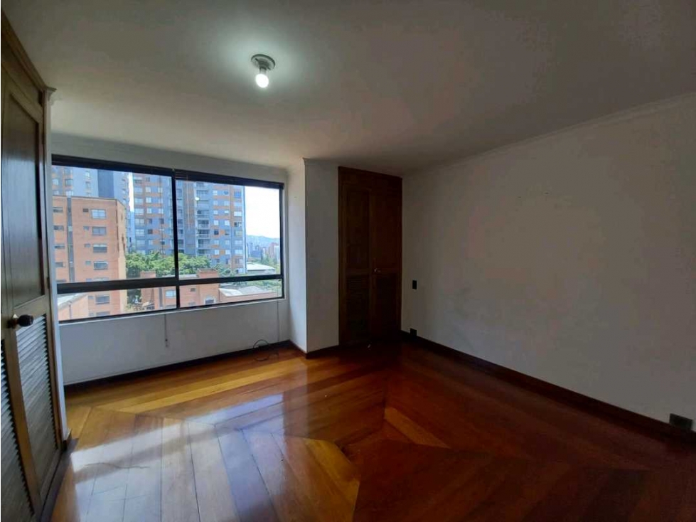 Apartamento en venta en Milla De Oro, Medellín · foto 14 de 22