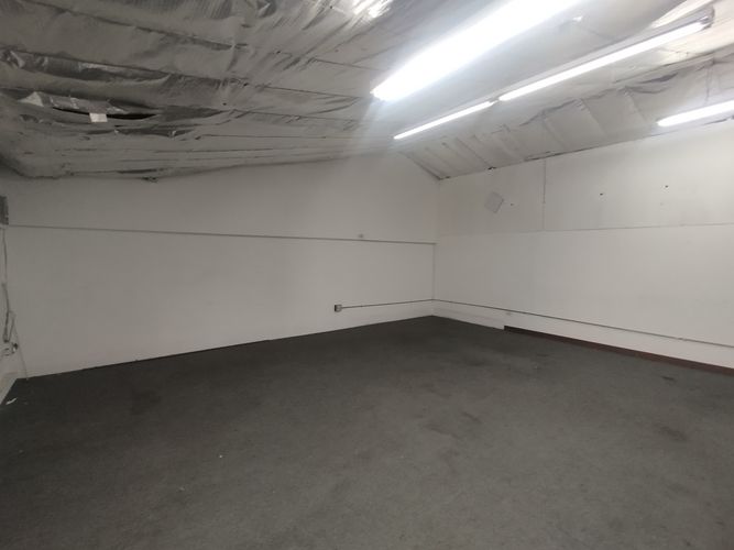Bodega en arriendo en San Diego, Medellín, 110 m² · foto 11 de 24